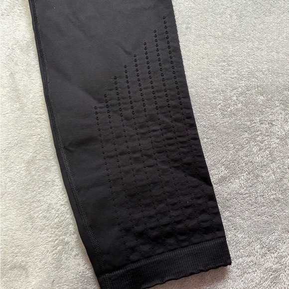 Nike Pro Black 3/4 Training Leggings - Picture 6 of 6